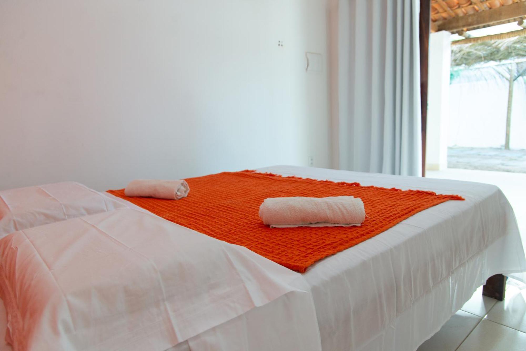Casa Claudia Hotel Fortim Bagian luar foto