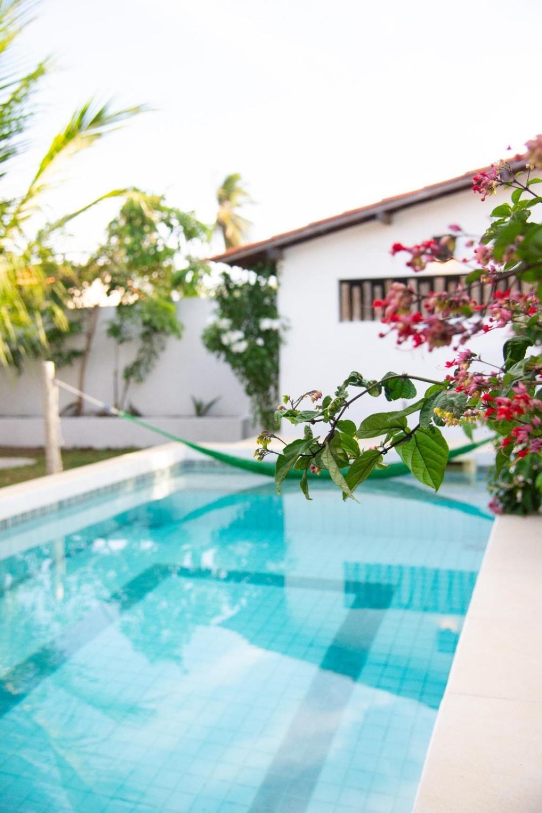 Casa Claudia Hotel Fortim Bagian luar foto
