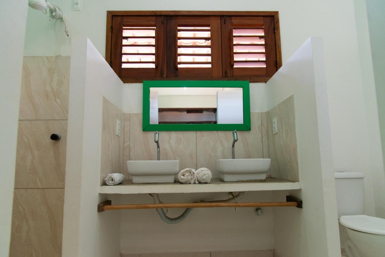 Casa Claudia Hotel Fortim Bagian luar foto